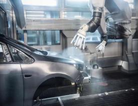 汽車噴涂機器人的首要優勢